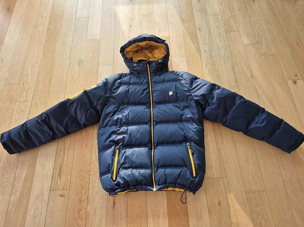 Giacche: Winter Jacke – Usato da Ostermundigen venduto da Mchristen0