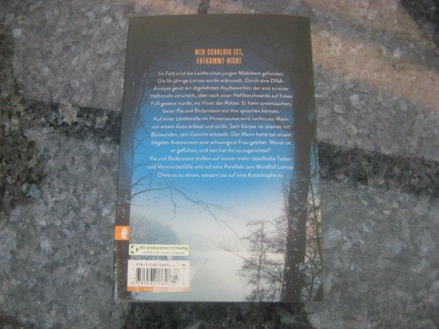 Libri: Monster von Nele Neuhaus – Usato da reitnau venduto da Sib7 1