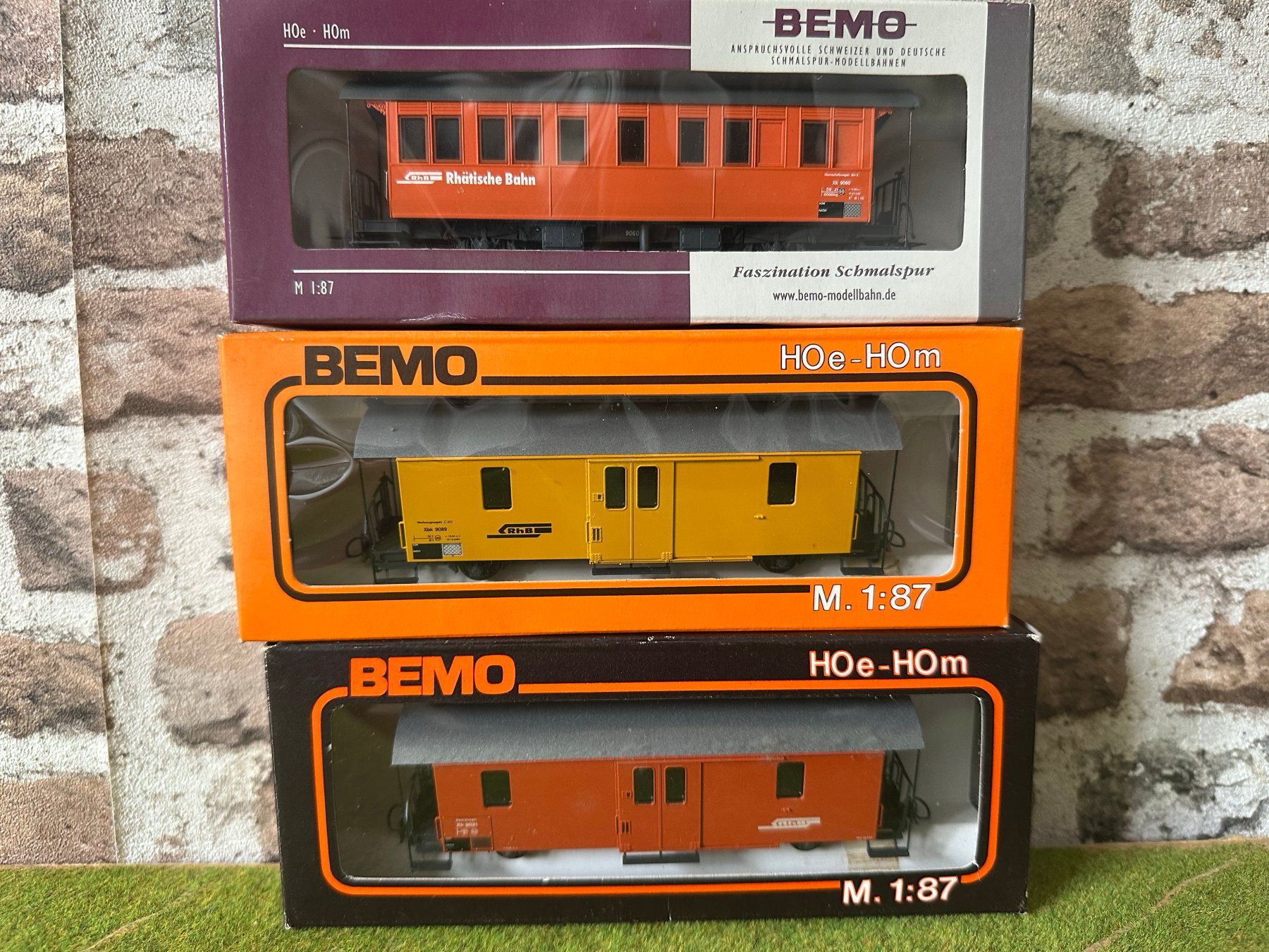 Bemo RhB Manschaftswagen & 2 Gepäckwagen (Neu (gemäss Beschreibung)) in ...