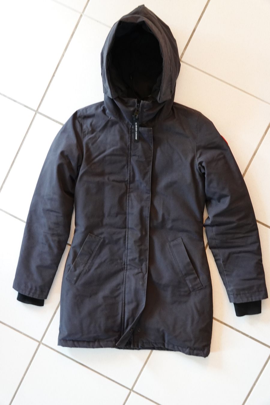 Canada Goose Cappotti: Canada Goose Winterjacke, Damen – Usato da Thalheim venduto da clio66