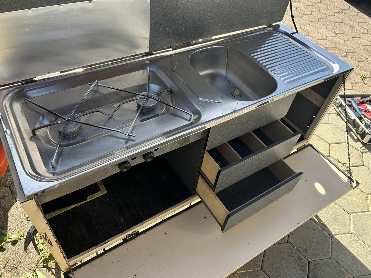 Küchengeräte: Camping Kitchen with Sink ex Kingway – Gebraucht aus Schwarzsee von Hood68 2