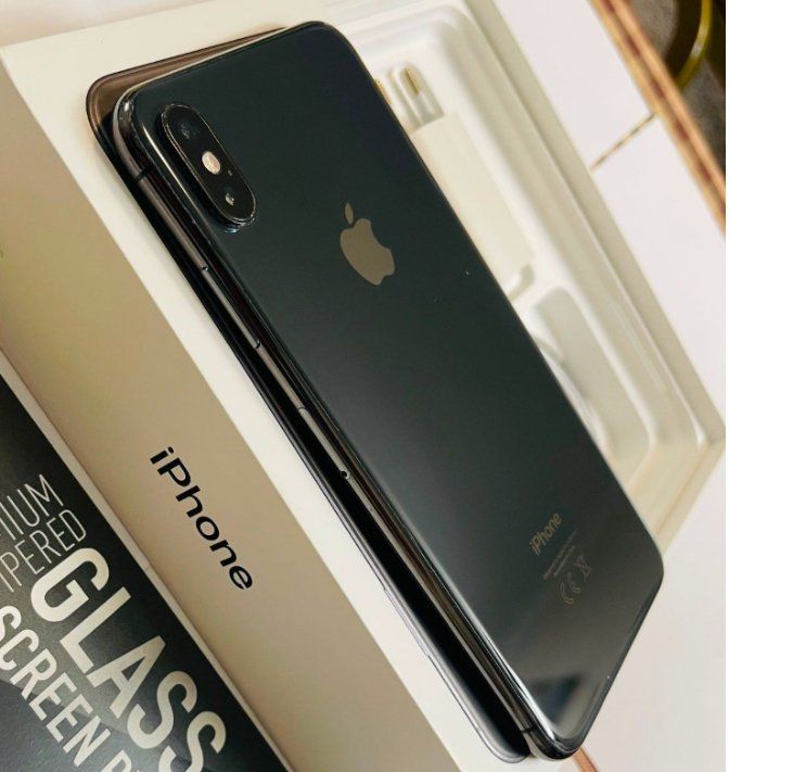Apple Handys / Smartphones: iPhone Xs Max (512GB) Akku 100% – Gebraucht aus Luzern von Waince786