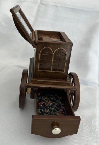 Carillon: Wunderschöne Kutsche als Musik & Schmuckbox – Nuovo (secondo la descrizione) da Neuenhof venduto da Sandy2006 4