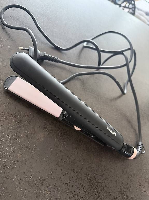 Lockenstäbe & Haarglätter: Babyliss Haarglätter – Gebraucht aus Schötz von kon_57fh