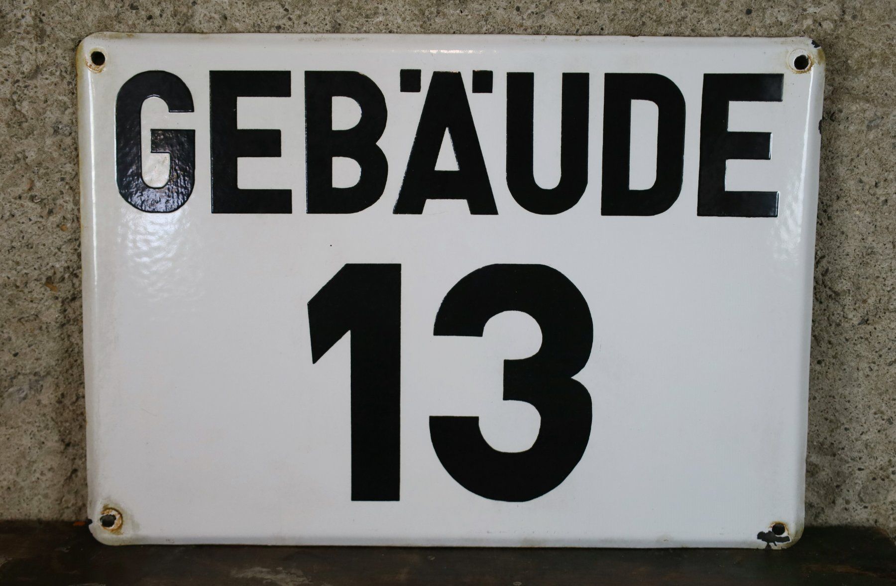 Insegne: Emailschild "Gebäude 13" – Usato da Birrwil venduto da brandschatz_birrwil 2