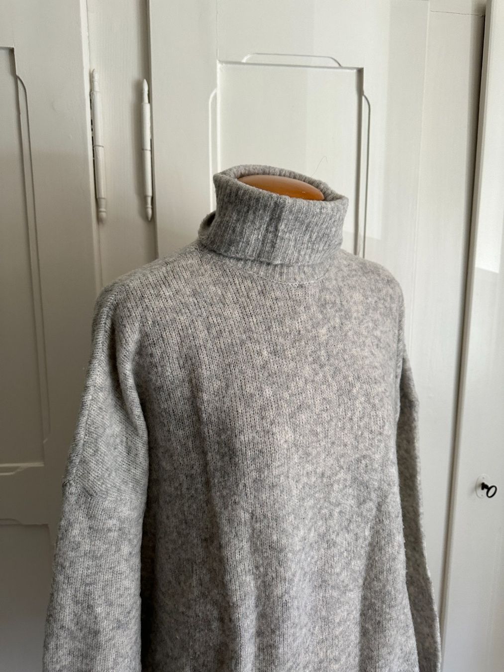 Pulls & Sweat-shirts: NOISY MAY - Rollkragen Strickpullover hellgrau XL – D'occasion à Zürich par Diazaio 1