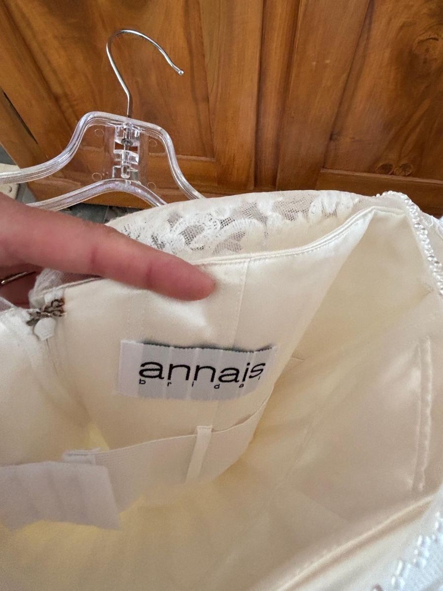Vestiti: Wunderschönes Brautkleid mit Spitze, Grösse 36 - Traumhaft – Usato da Pfeffingen venduto da Basler113 1