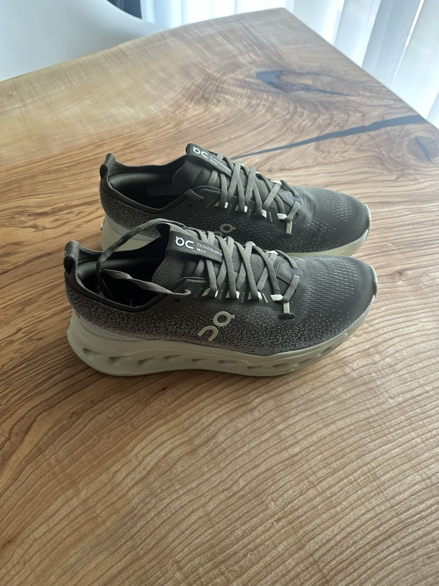 On Scarpe da uomo: ON Cloudsurfer Max Gr.44.5 NEU – Nuovo e nell'imballaggio originale da Wila venduto da sae_5qqk 3