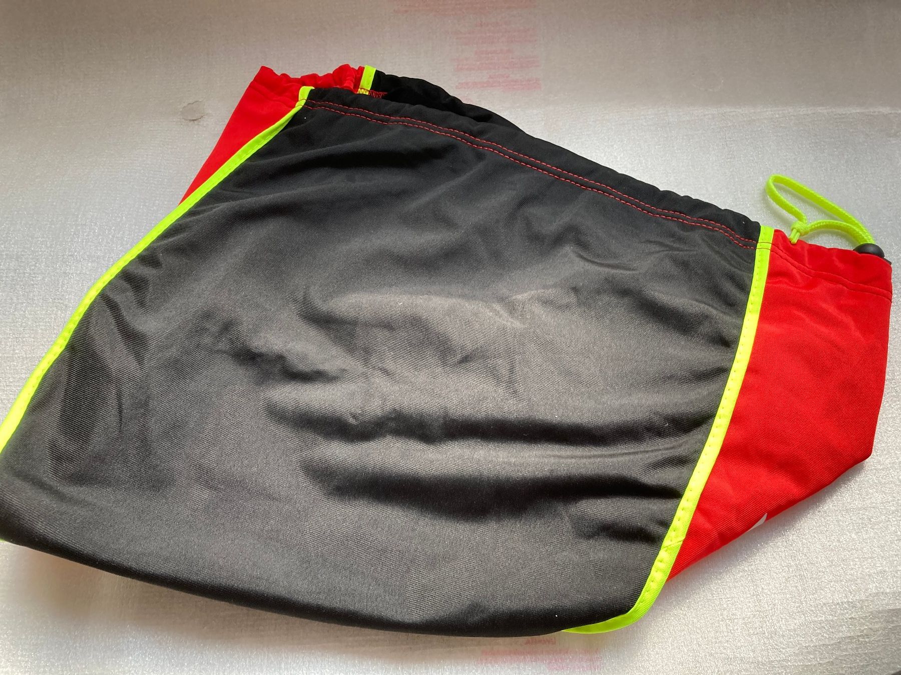 Borse: LS2 Helmets Beutel neu rot schwarz Grösse universal – Nuovo (secondo la descrizione) da Horgen venduto da Goros 2