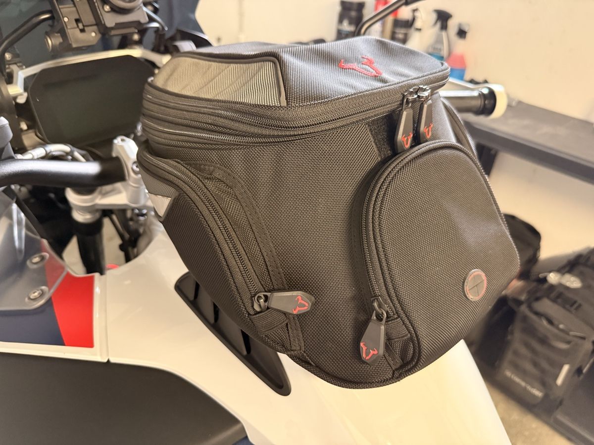 SW-Motech Taschen: SW-MOTECH Evo Tankrucksack – Gebraucht aus Grenchen von Baatli 1