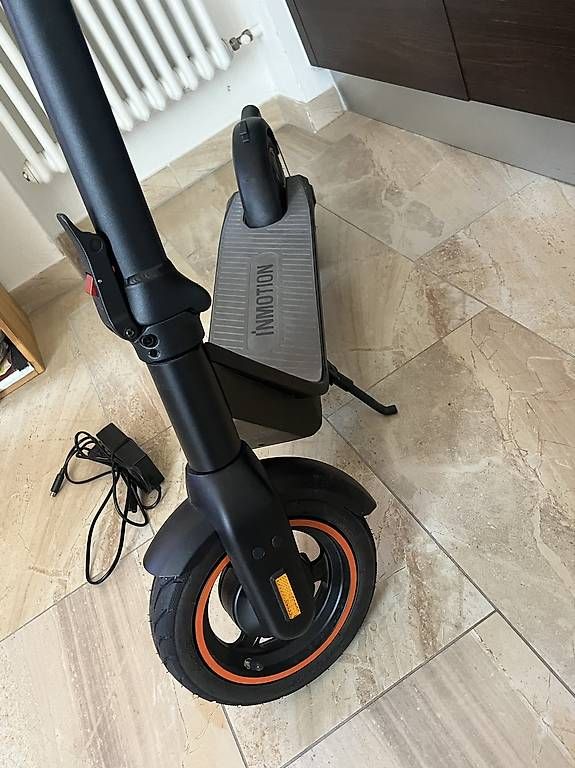 Kickboard: Monopattino elettrico  – Usato da Lugano venduto da ais_7cdw 1