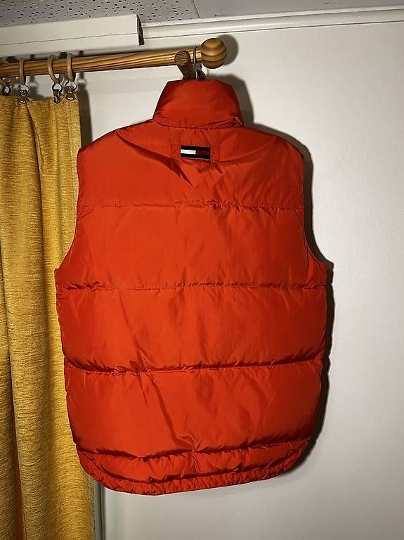 Gilet & Giacche: Gilet Tommy hilfiger – Usato da Cheiry venduto da dam_pd2m 2