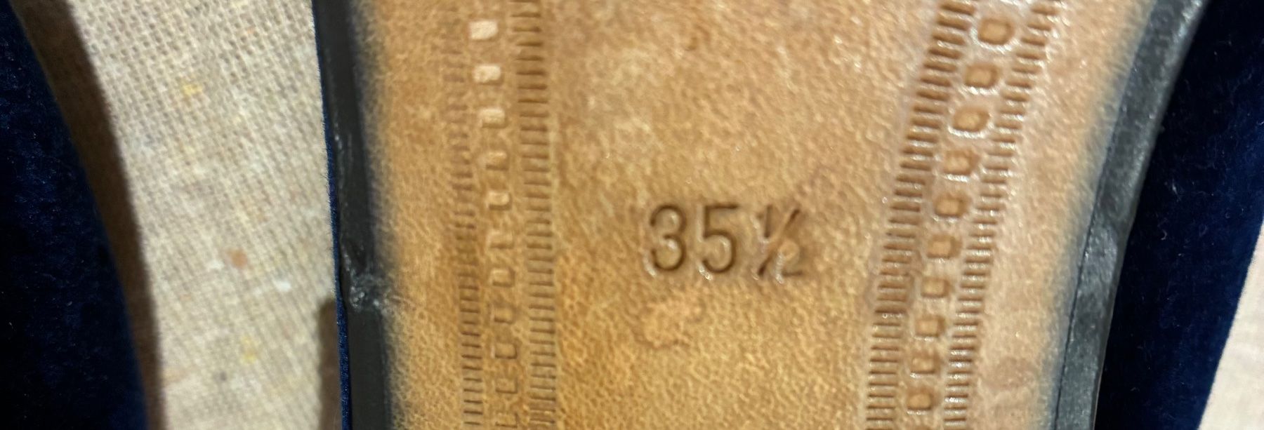 Gucci Scarpe da donna: Gucci loefer 35,5 VELLUTO – Usato da Paradiso venduto da Kayakara 4