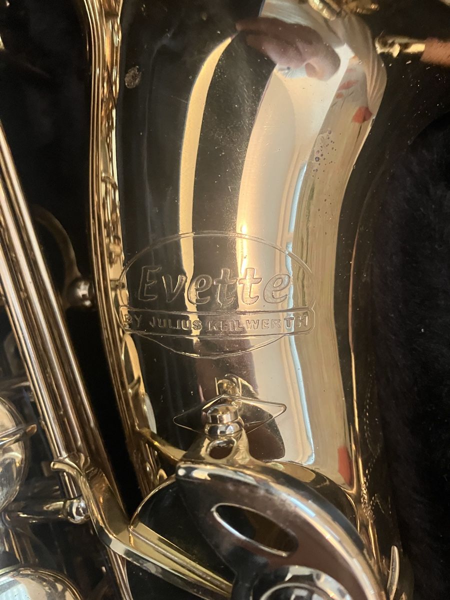 Strumenti musicali: Saxophone alto evette  – Difettoso da Fribourg venduto da Snoopy-Mousi 1
