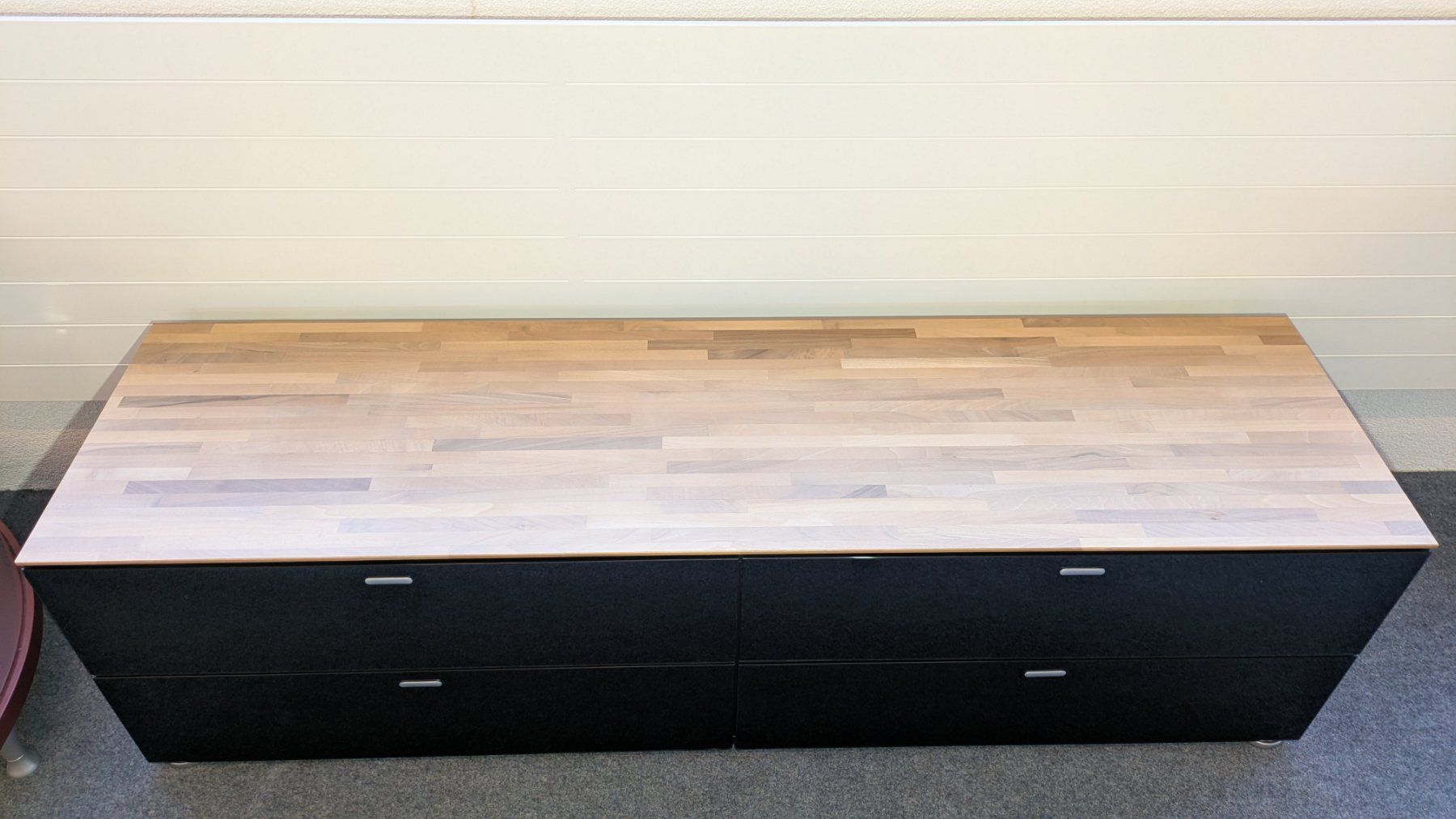 TV Möbel: Lowboard mit Holzplatte, 4 Schubladen, 150 cm, TV-Möbel – Neu (gemäss Beschreibung) aus Einsiedeln von Moebel-Huus 2