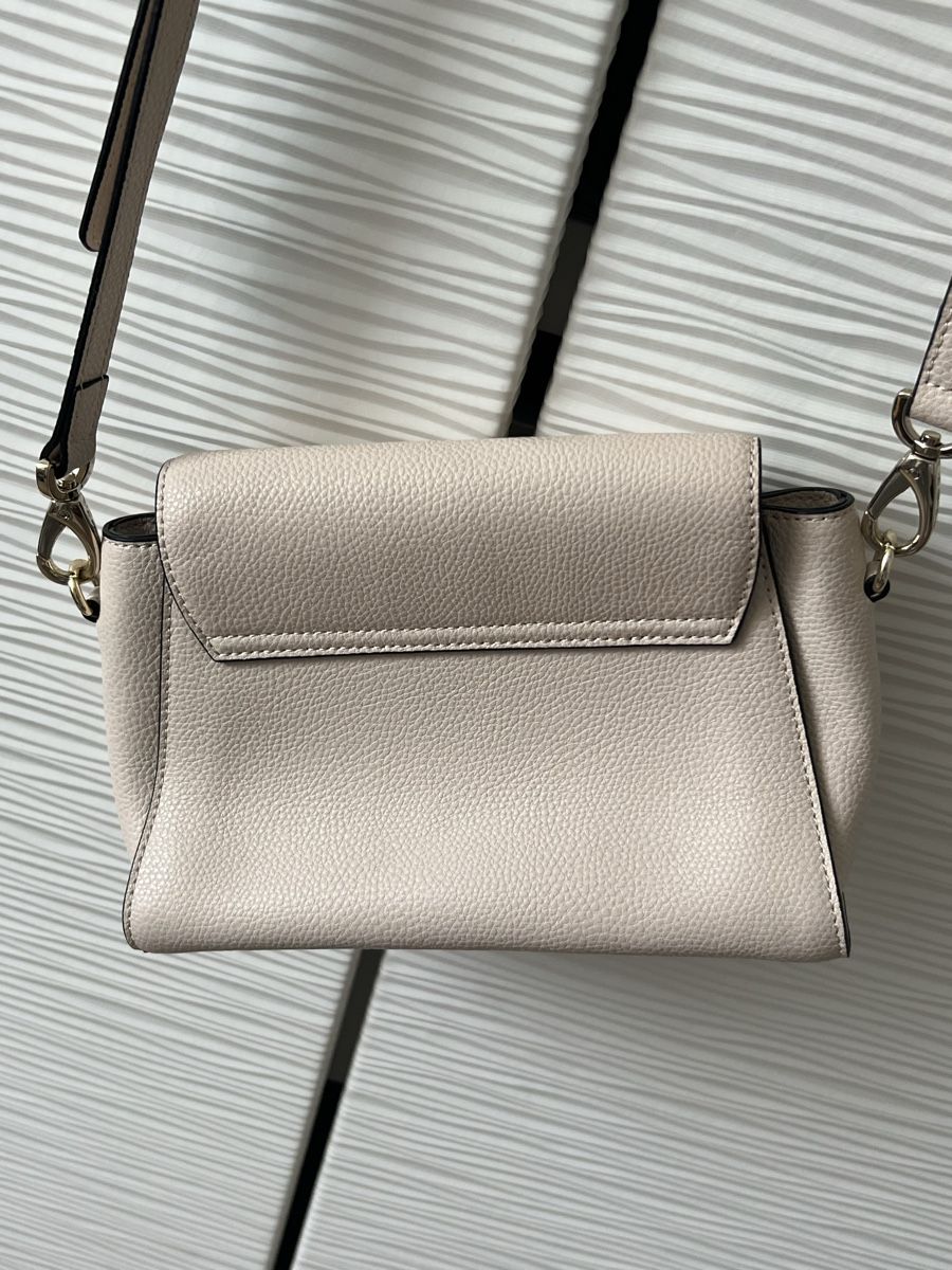 La Martina Borse da donna: La Martina Ledertasche hellbeige mit Staubbeutel – Usato da Ennetbürgen venduto da nat_8vld 3