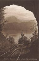 Vitznau (LU) Rigibahn Blick auf den Vierwaldstättersee