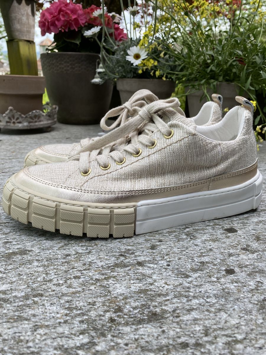 Scarpe da donna: BullBoxer Sneakers, 39 – Usato da Maur venduto da Noblina