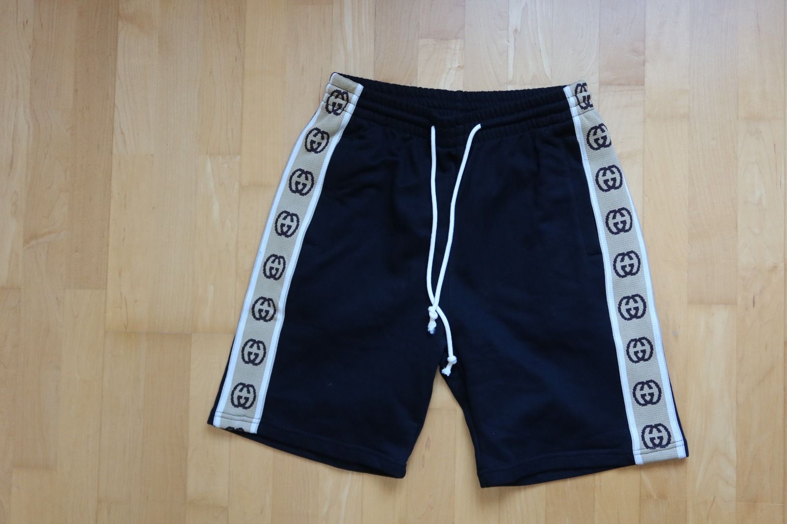 Gucci Pantaloni: Original GUCCI / made in Italy – Nuovo (secondo la descrizione) da Liebefeld venduto da zaj_t29y