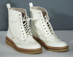 weisse Schnürboots im Classic Style