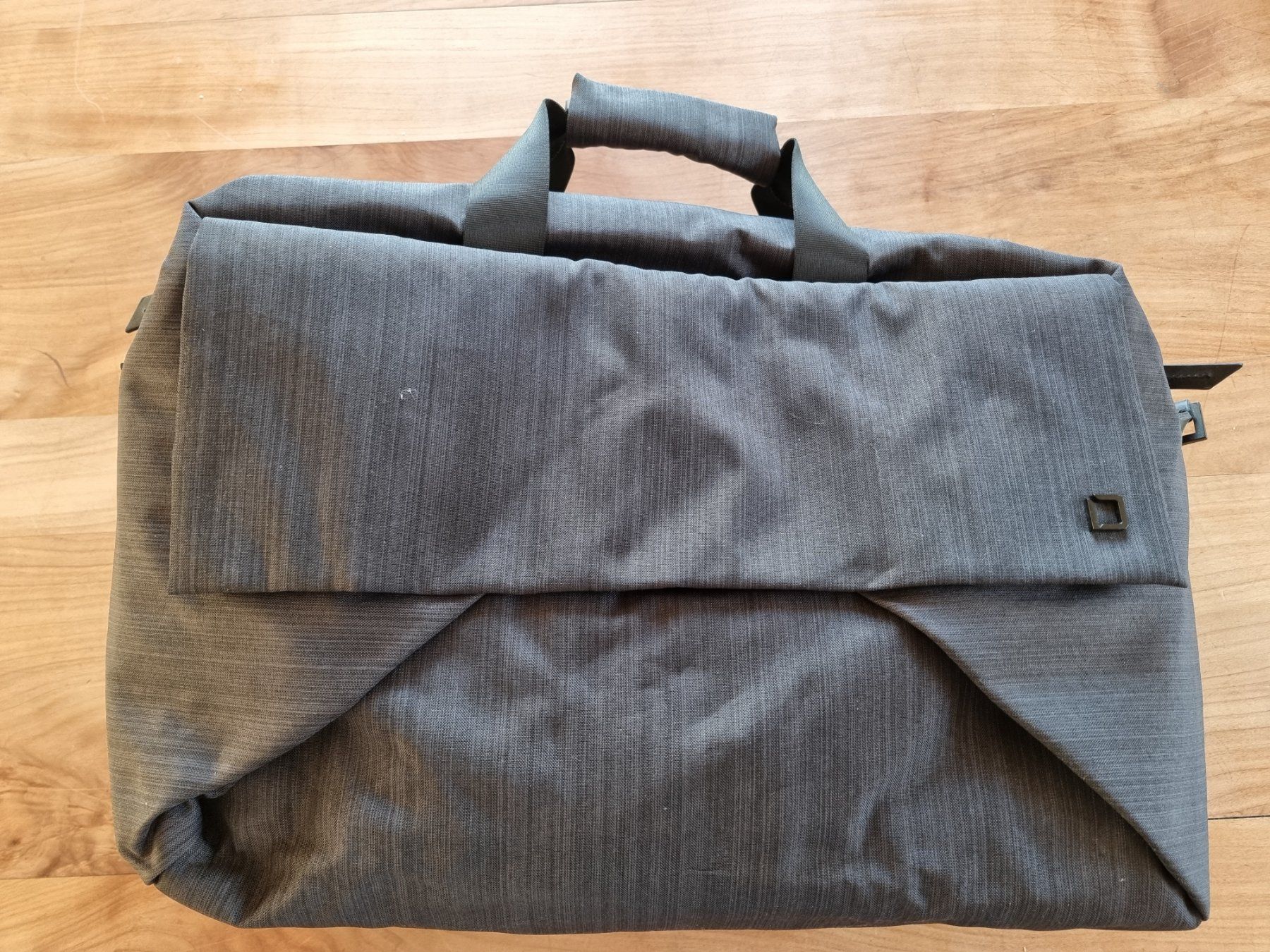 Borse: Dicota LapTop Tasche – Usato da Auenstein venduto da Phans