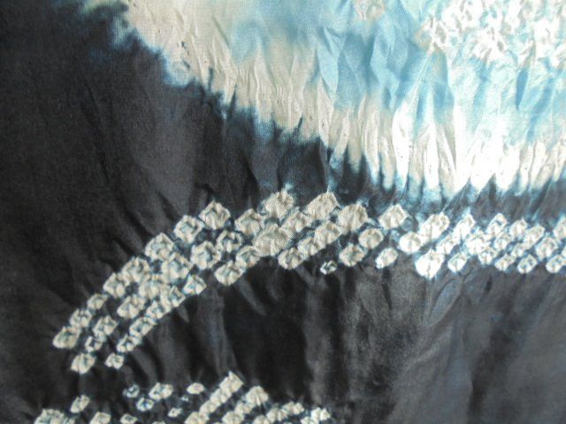 Foulard & Sciarpe: Seidenschal Schwarz, Hellblau, Weiss aus Japan – Usato da Hinwil venduto da Glasperlen 7
