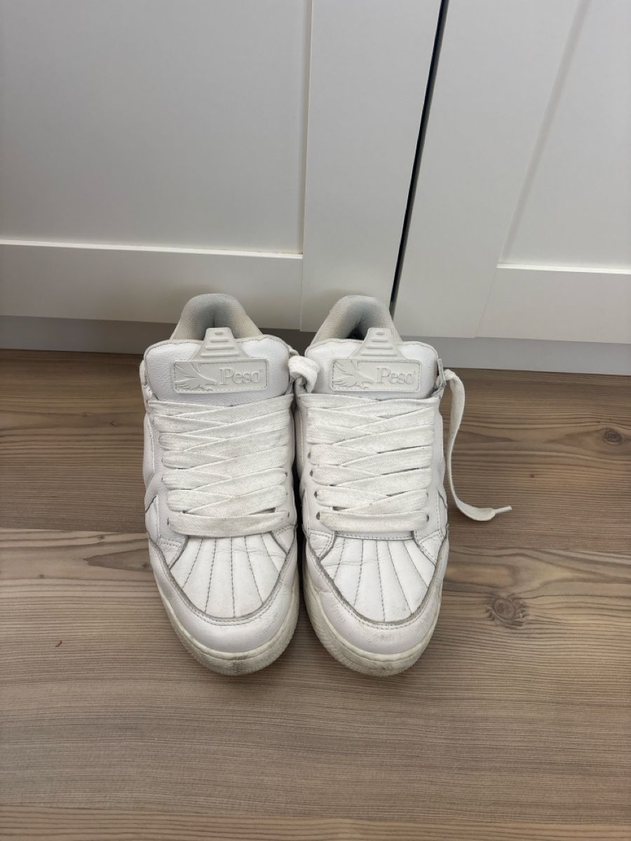 Scarpe da uomo: Peso Sneaker 44 – Usato da Windlach venduto da ssp_k9j9
