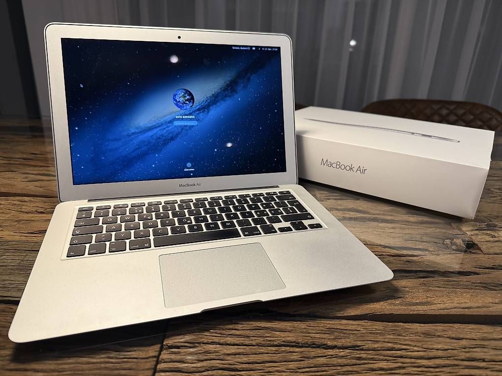 Notebooks: MacBook Air 13.3" – Gebraucht aus Mammern von flohmarkt_tg