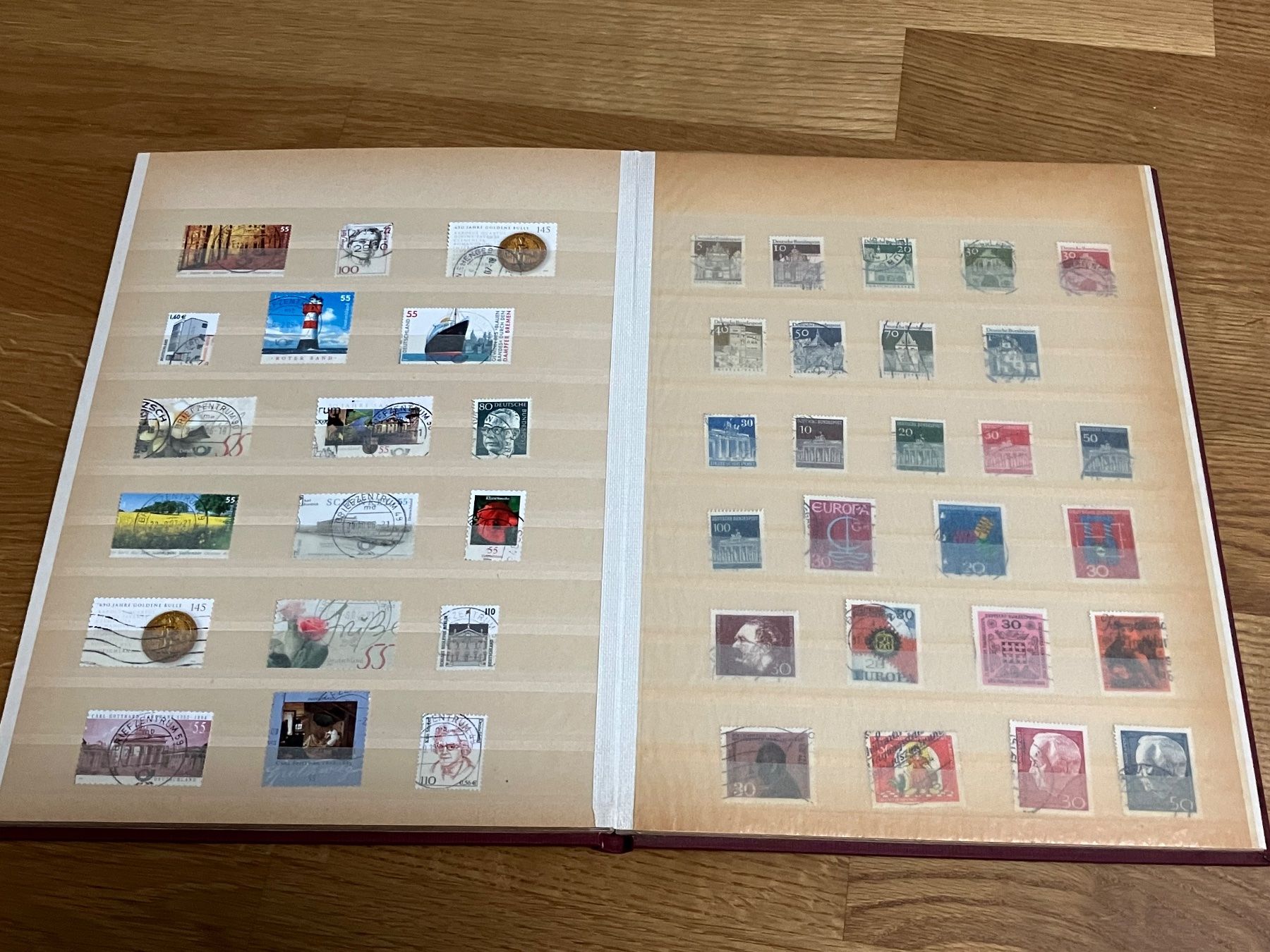 Album: Deutschland Briefmarken Album – Usato da Riehen venduto da vernizi 5