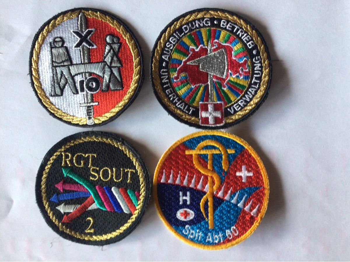 Armée suisse Plaquettes & Badges: BADGES A 95 – D'occasion à Crête-à-l'oeil par Mga2