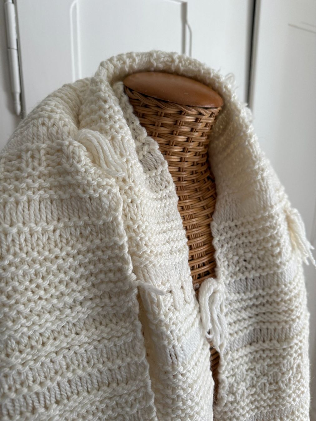 Foulards, Tücher & Schals: Strickschal offweiss – Gebraucht aus Zürich von Diazaio 2