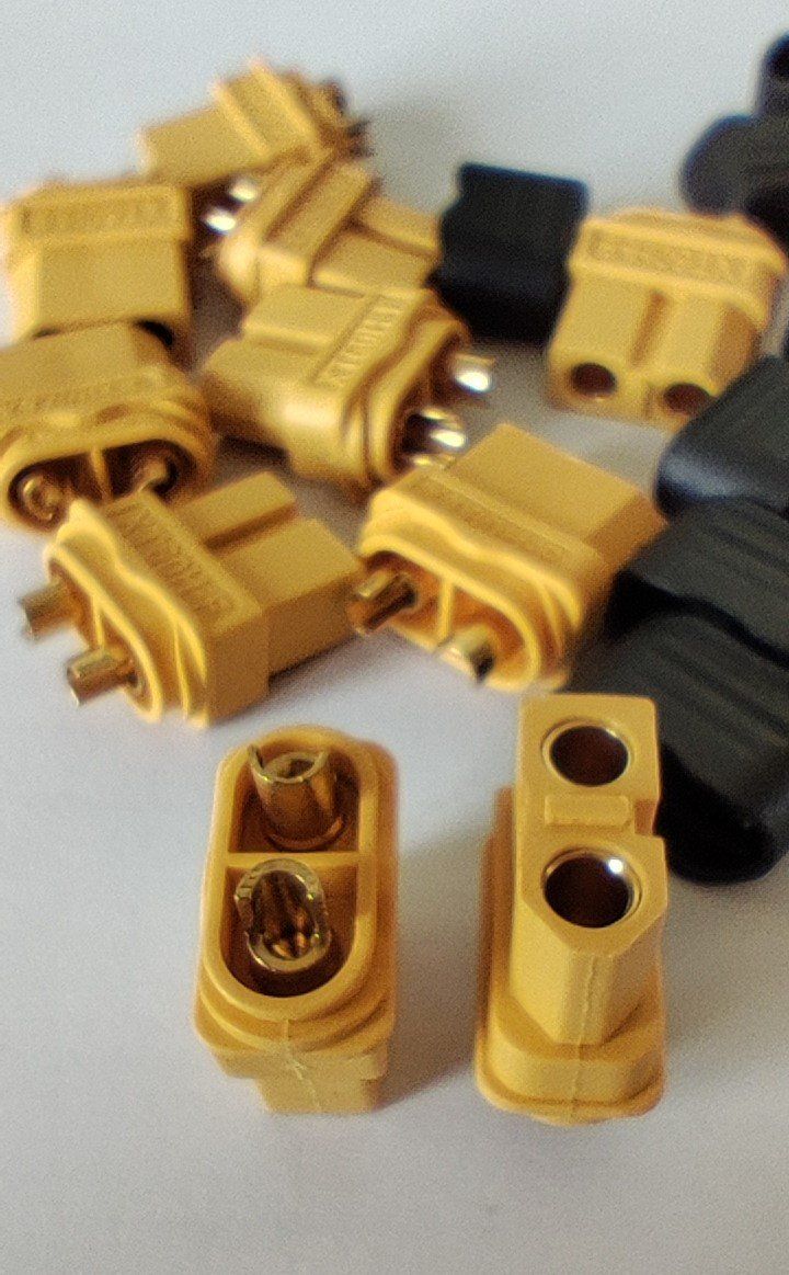 Modellismo RC: 10 Stück XT60H Stecker im Set – Nuovo (secondo la descrizione) da Uzwil venduto da Bruchpilot64 2
