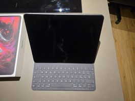 Apple iPad Pro 12.9"  256 GB WiFi + Cellular inkl. Tastatur