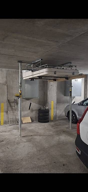 Supporti a parete: Selbstgebautes Liftsystem / Deckenhalterung – Usato da Niederwangen BE venduto da Nico971 1