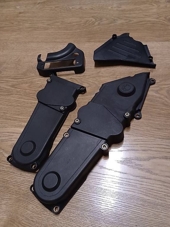 Ducati Tutti i ricambio per moto: Ducati 900 SS, Motor Abdeckung, Kupplungsdeckel – Usato da Breitenbach venduto da BrunoDLP