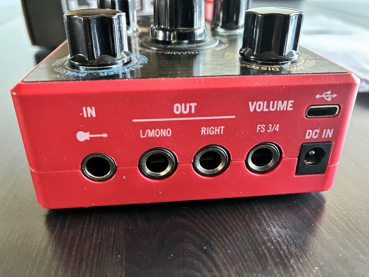 Line 6 Strumenti musicali: POD express Line6 guitar pedal – Nuovo (secondo la descrizione) da Basel venduto da jul_n9sg 2