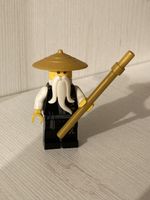 LEGO Ninjago Sensei Wu Minifigur mit schwarzem Kimono und go