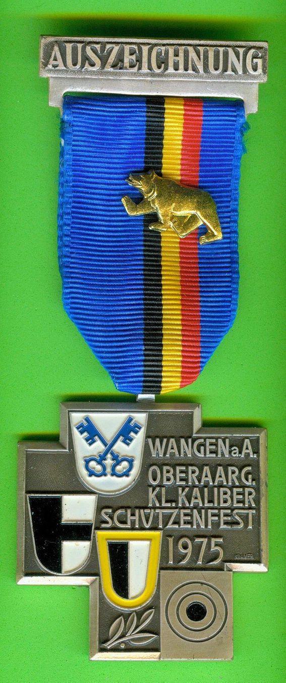 Medaillen: KRANZABZEICHEN  1975 – Gebraucht aus Winterthur von Sammleroase