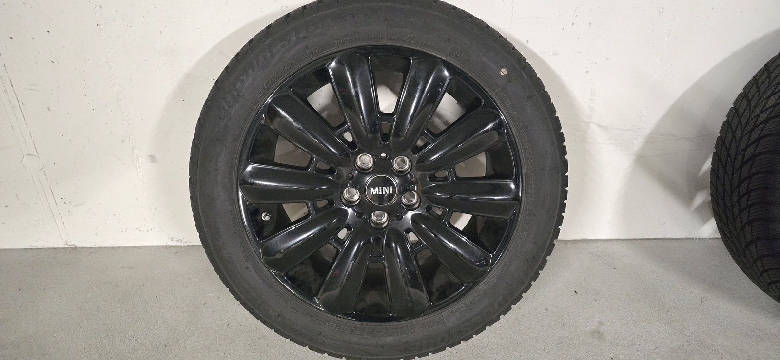 Bridgestone Pneumatici & Ruote complete: Mini Bridgestone 4x 18 Zoll Räder – Usato da Würenlos venduto da kas_m79z 6