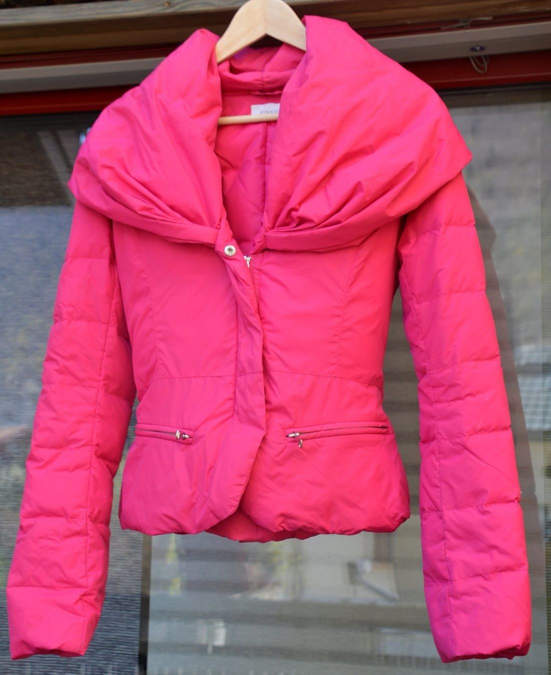 Pinko Jacken: Daunenjacke PINKO doudoune .38 – Gebraucht aus Collonges von arashee 4