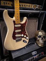 Stratocaster Bacchus produced by headway