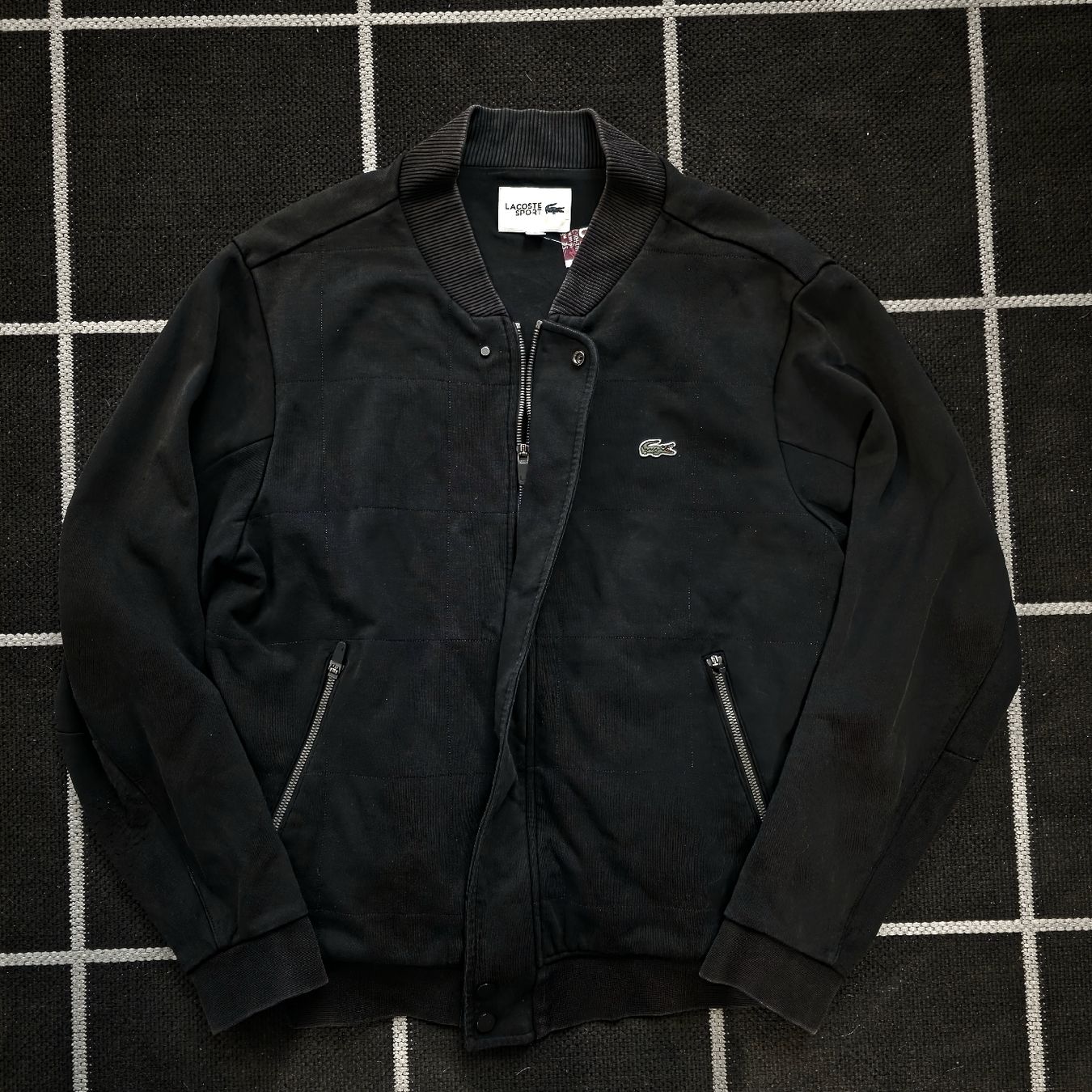 Lacoste Jacken: Lacoste Sport Black Bomber Jacket Size L Clean Minimal – Gebraucht aus Etoy von Vinylafrime