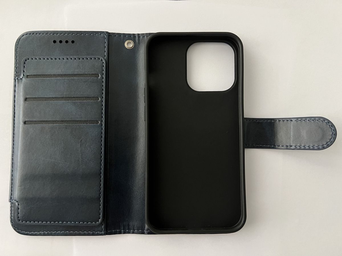 Apple Portables: Schutzhülle für iPhone 13 Pro. – Neuf avec emballage d'origine à Muotathal par Hypolit 3