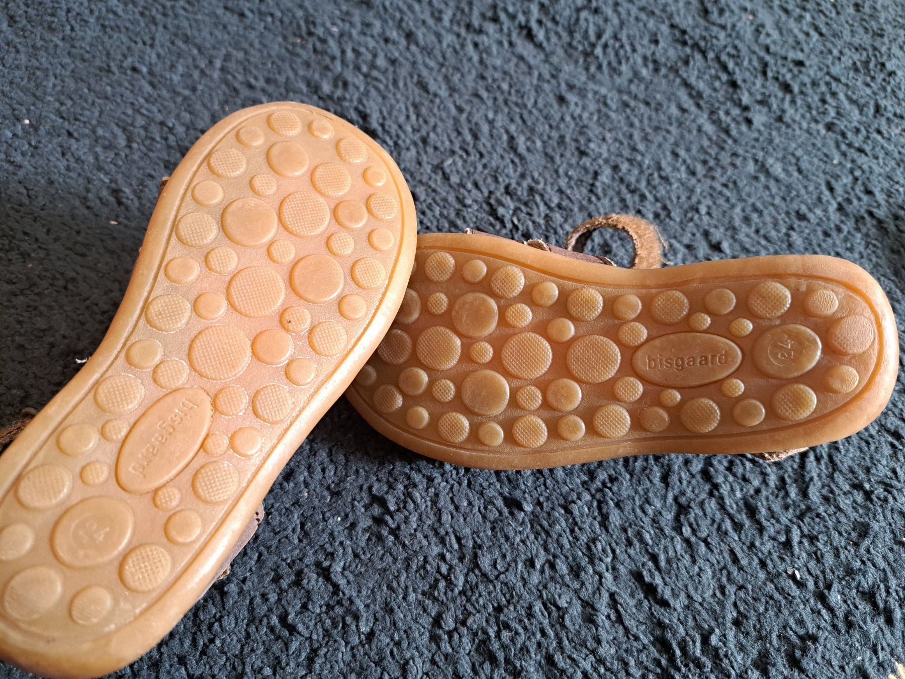 Bisgaard Chaussures garçon: Barfuss-Sandalen Gr 24 – D'occasion à Zürich par tam_5gjb 2