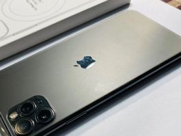 iPhone 11 Pro (64GB) Akku 99%
