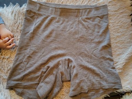 Dilling Shorts Merinowolle braun meliert Grösse 46 Neuwertig