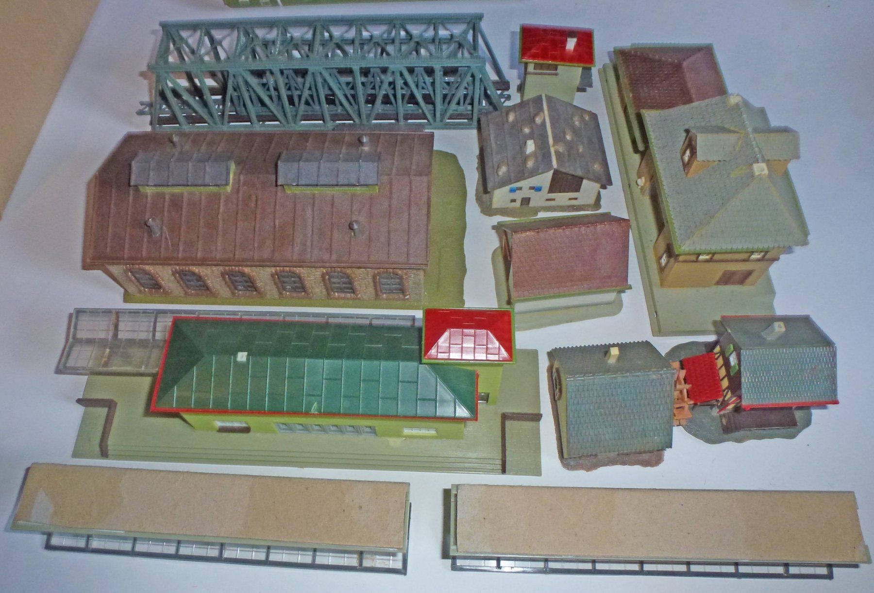 Fleischmann Modellini di ferrovie: Modelleisenbahn Fleischmann  Spur N piccolo – Usato da Diessenhofen venduto da babinchowa 7