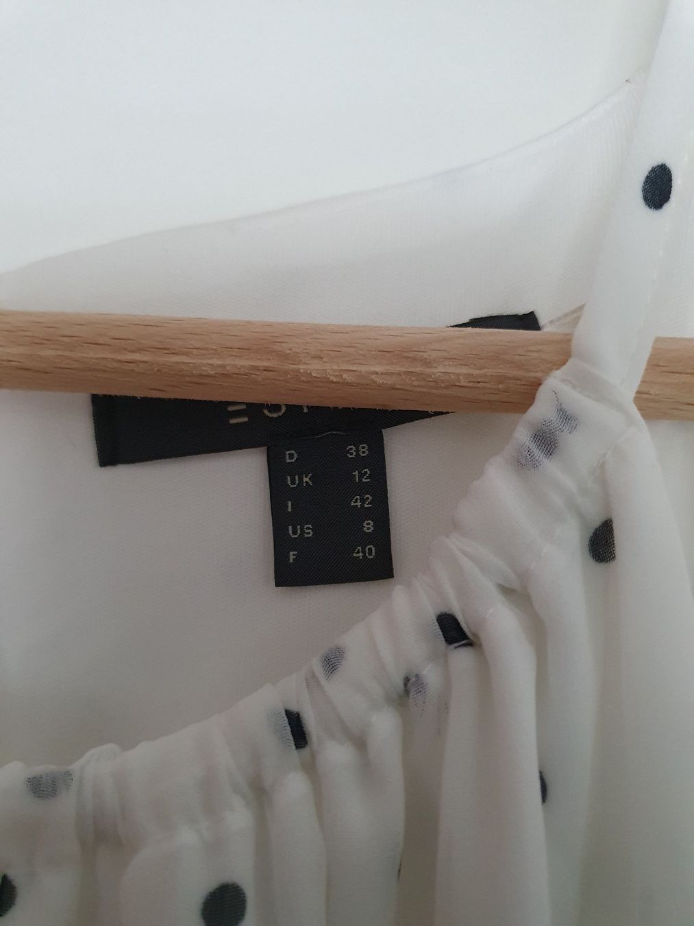 Esprit Kleider: Esprit  (NEU) – Neu (gemäss Beschreibung) aus Goldau von cocoline1 1