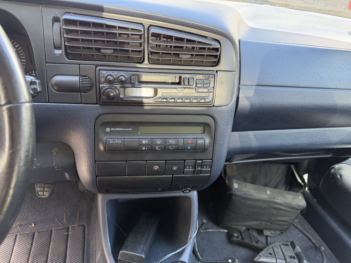 VW Autos: Volkswagen Golf VR6 VW Auto car Oldtimer 1. Hand – D'occasion à Prosito par Danielehh 3