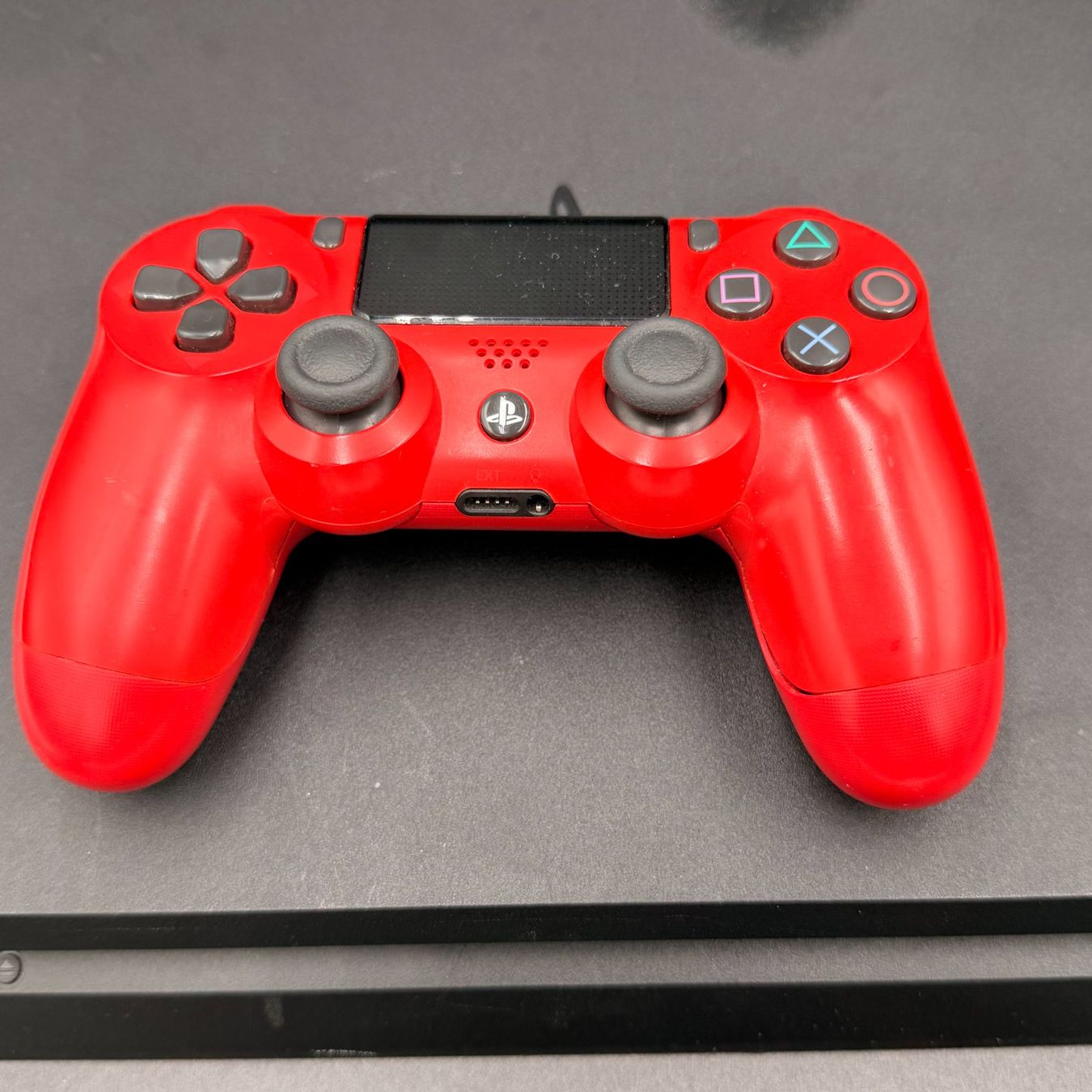Sony Console: Sony PS4 Slim mit Controller & Kabeln – Difettoso da Düdingen venduto da Nerdworld 1